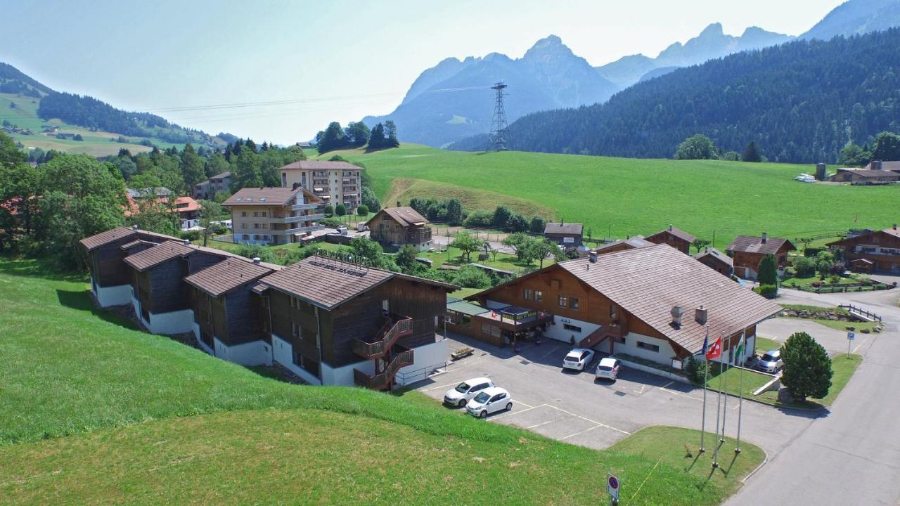 Hotel Roc Et Neige Chateau-d'Oex Exterior foto